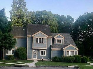 4302 Finch Ct, Peekskill, NY 10566