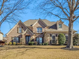 1534 Grand Cypress Dr, Collierville, TN 38017