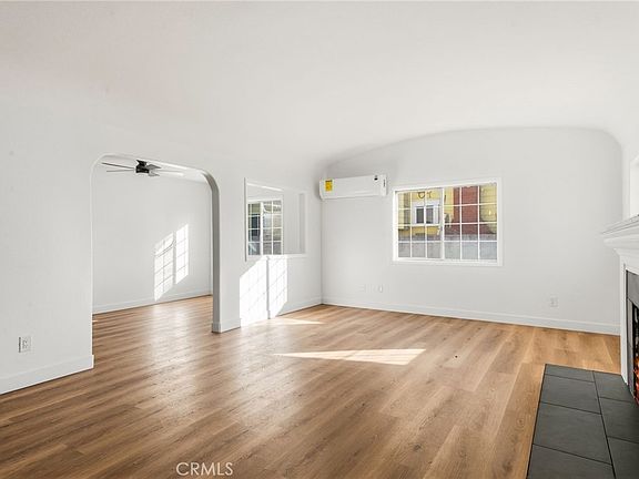 4th image of 4874 Park Ave