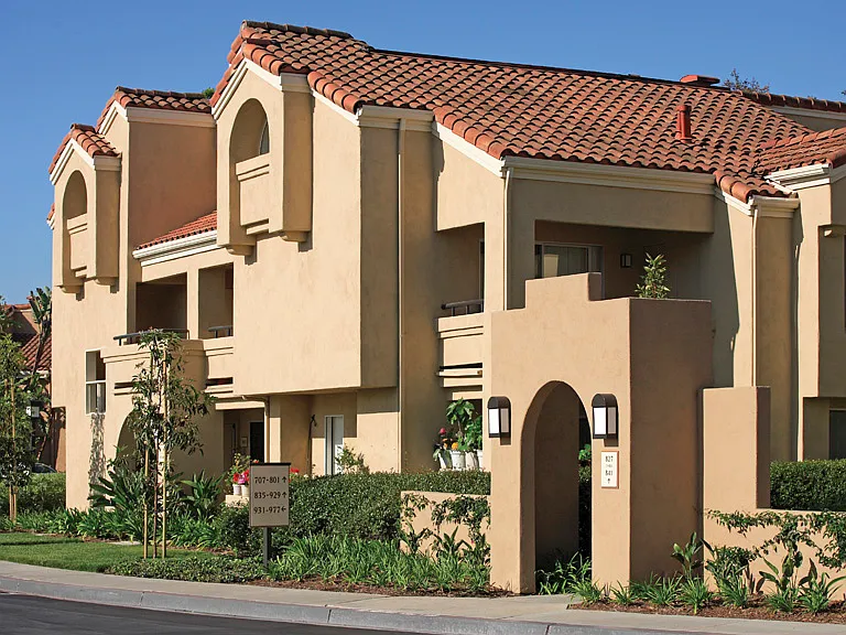 San Remo Villa Apartment Homes — Photo 13