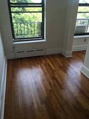 Rented by Bedford Realty USA Corp | media 23