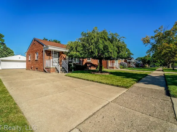 18762 Koester St, Riverview, MI 48193