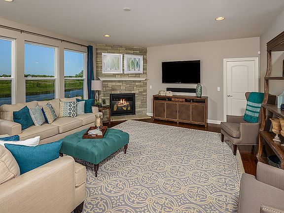 4th image of 1542 Star Grass Cir