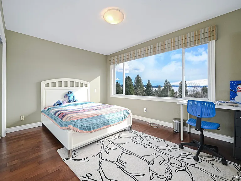 2557 Lawson Ave — Photo 12