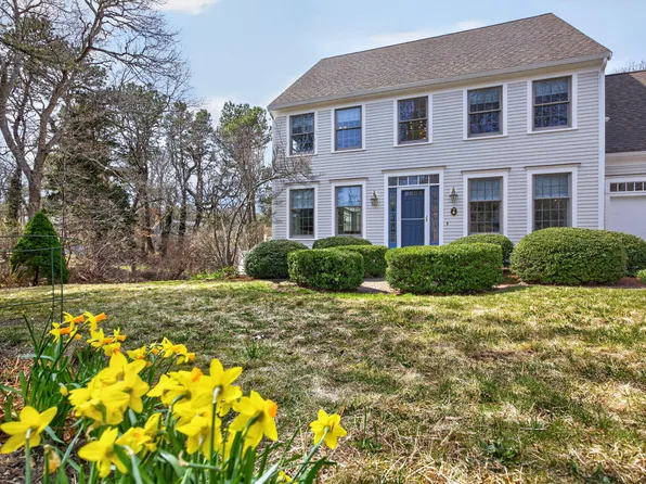 9 Beachway Road, East Sandwich, MA 02537