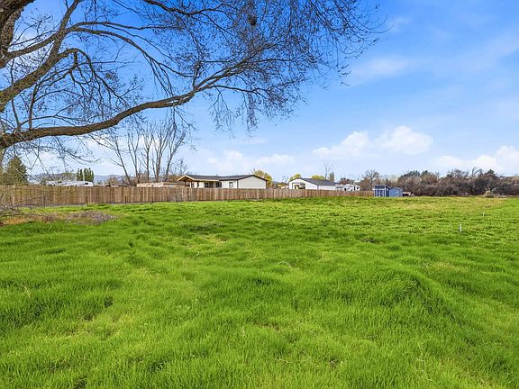 3rd image of 82 Private Rd NE