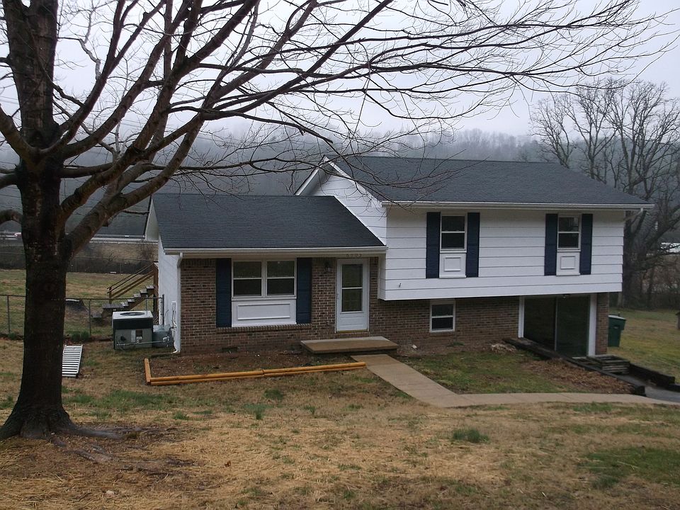 1st image of 6905 Echo Glen Dr