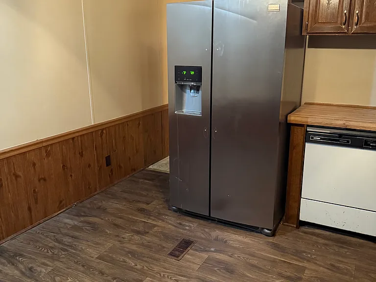 190 Pine Hill Ln — Photo 3