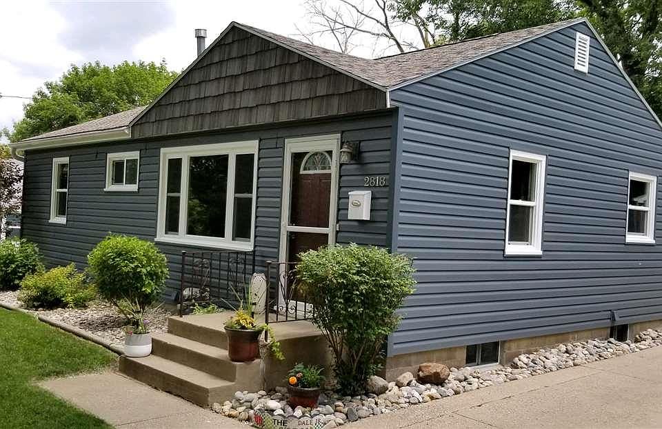 1st image of 2818 S Saint Aubin St
