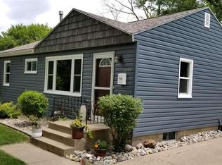 2818 S Saint Aubin St, Sioux City, IA 51106