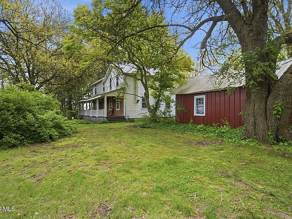 3rd image of 13645 Shaffer Rd
