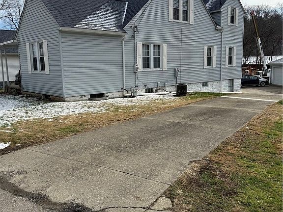 2nd image of 1328 Coopermill Rd