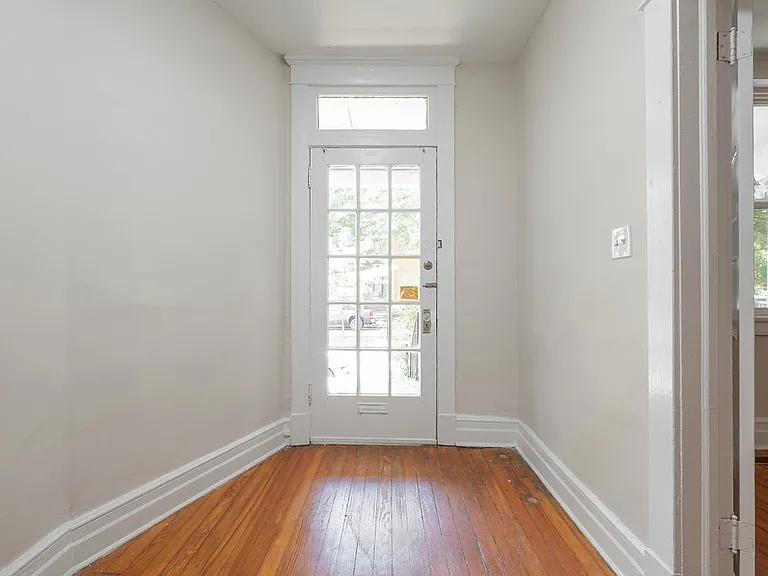 306 S Colonial Ave #1 — Photo 5