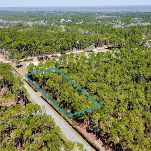 1653 Peachtree Rd, Apalachicola, FL, 32320