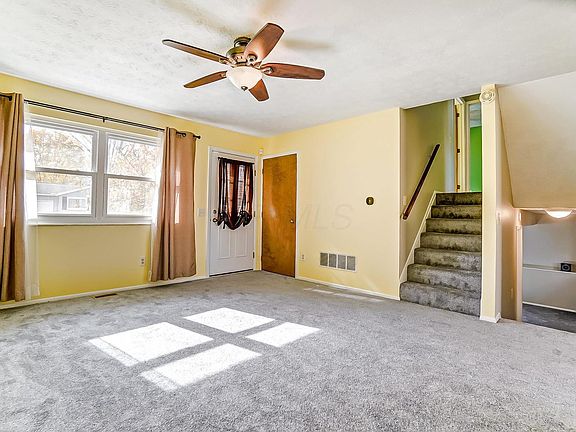 3rd image of 8904 Canoe Dr
