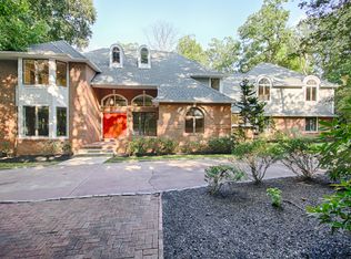 7 Prestwick Dr, Voorhees, NJ 08043