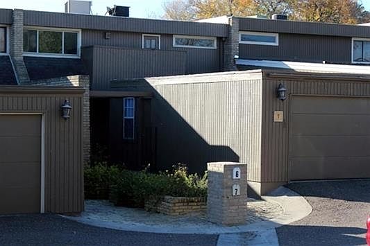 1st image of 7 Northwood Dr #7
