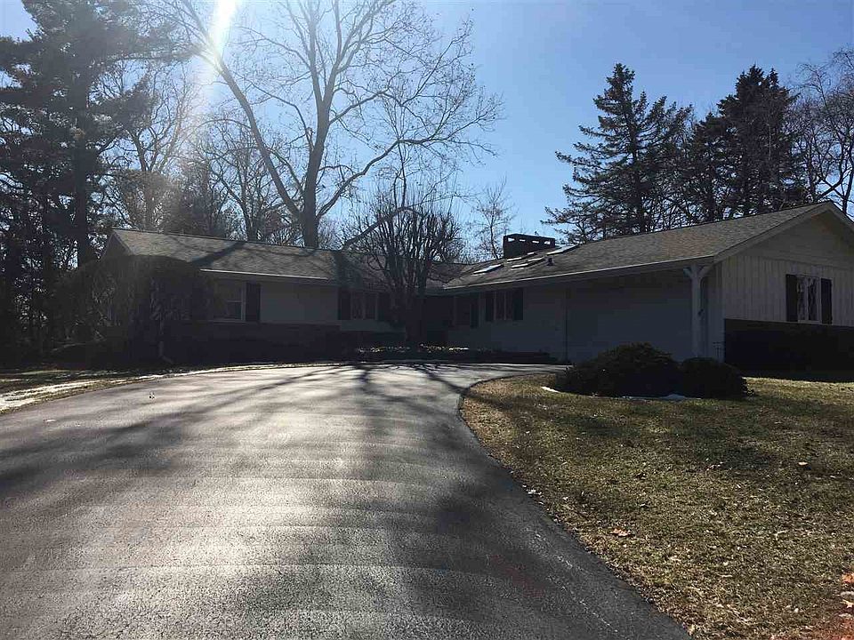 1st image of 4405 Dorset Dr