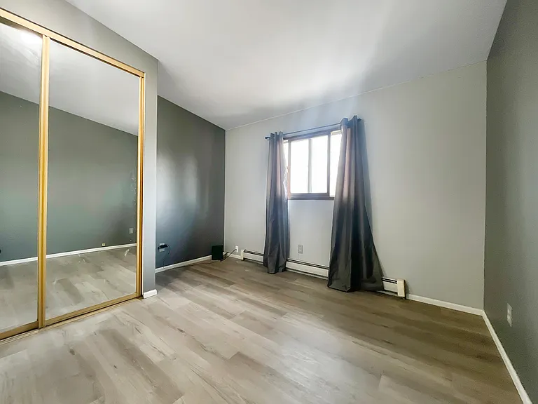 221 McCarrey St #18BUNIT-18 — Photo 9