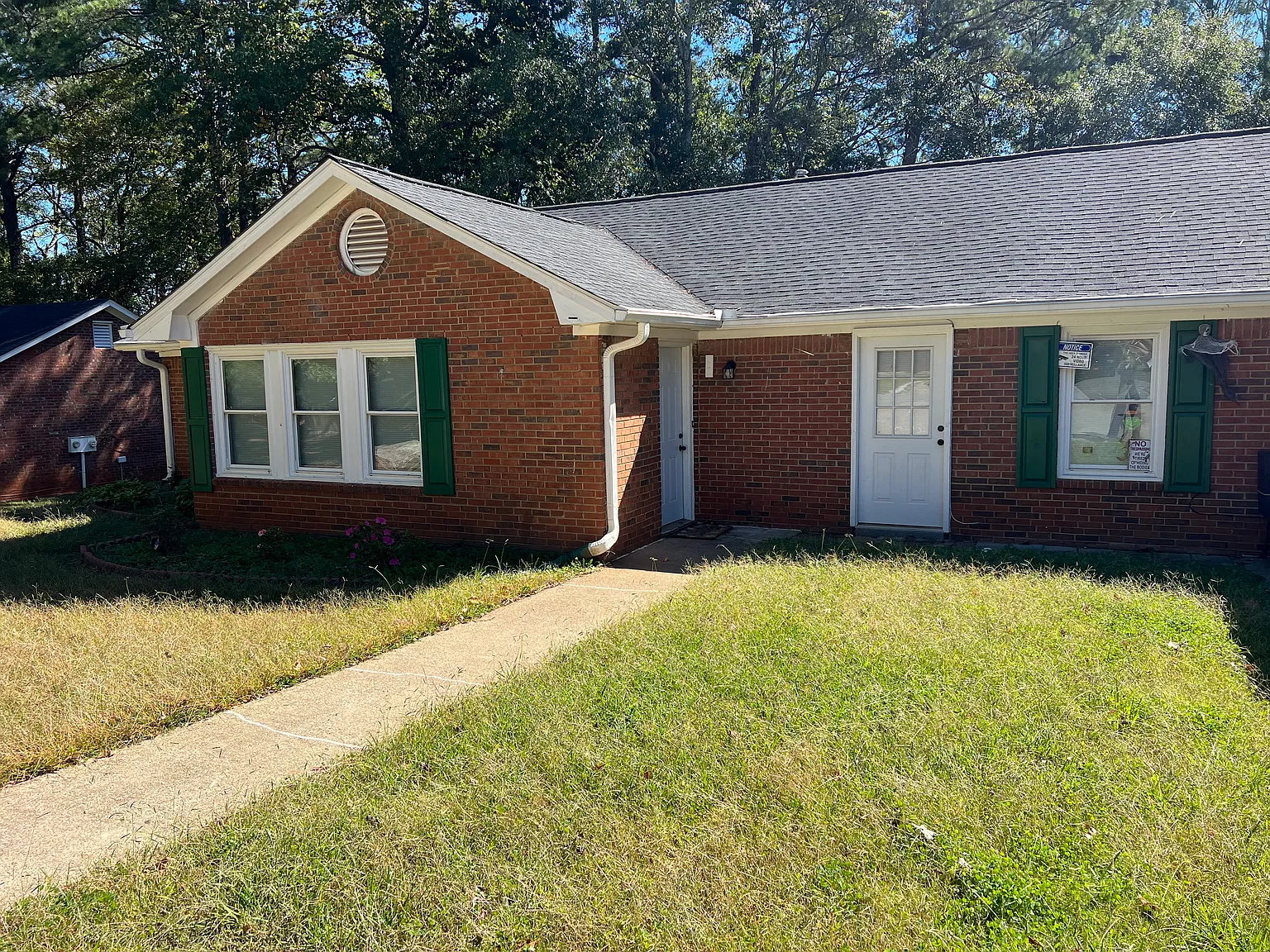 4 bed, 1500 sqft, $2,200 — Photo 2