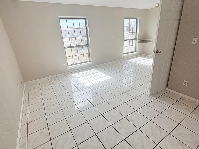 3444 Tascosa St — Photo 14
