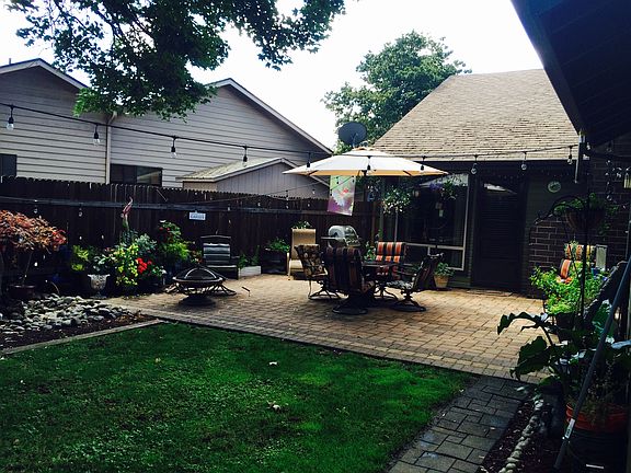 Paver patio and grill space
