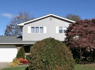 3495 Michigan Ct, Bethlehem, PA 18020