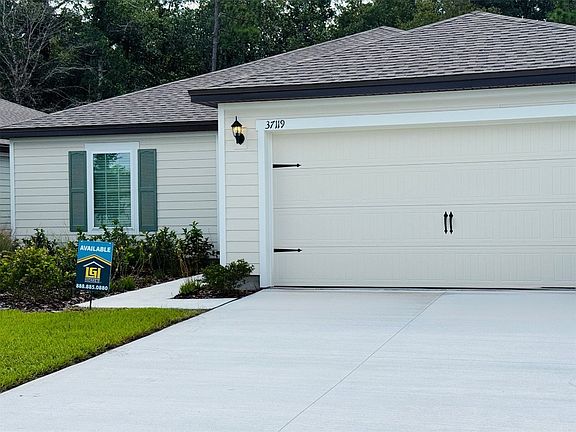 2nd image of 37119 Whippoorwill Ct