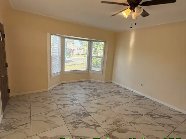 919 El Tejon Ave #A, Bakersfield, CA 93308