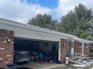 5617 Farley Rd, Clarkston, MI 48346
