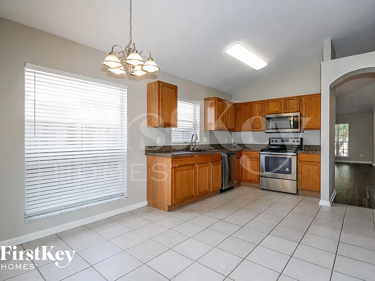 10214 Hunters Haven Blvd — Photo 7