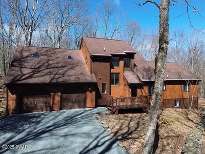 1036 Dewberry Dr, Hawley, PA, 18428