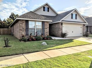 2891 S Hartland Dr, Southaven, MS 38672