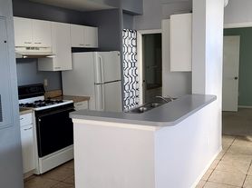 1612 Columbia Arms Cir, Kissimmee, FL