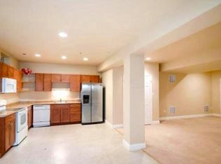 13826 Dairy Farm Dr, Boyds, MD 20841