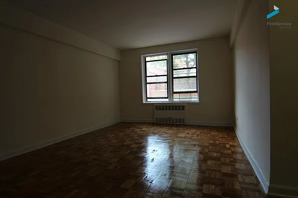 Rented by FirstService Realty (legacy) | media 3