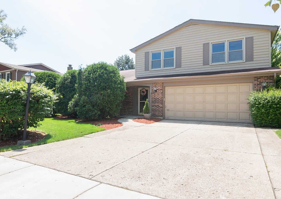 1st image of 4037 Miller Dr
