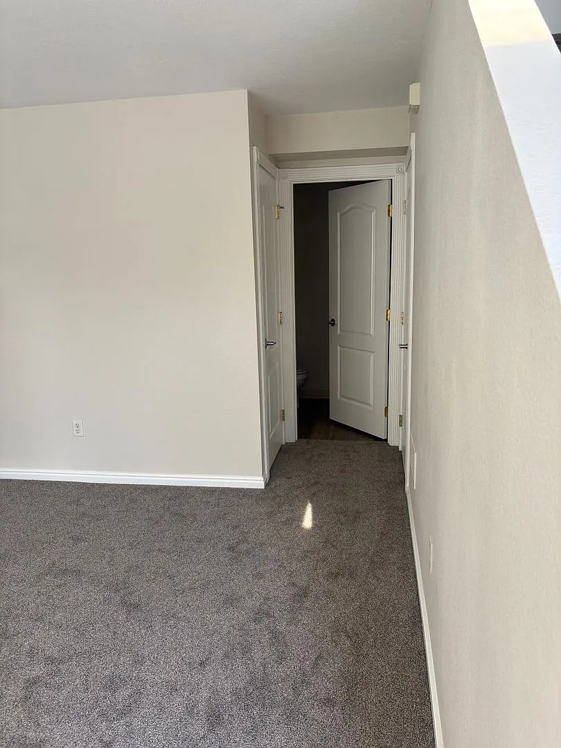 16921 Pinehurst Townhomes — Photo 3