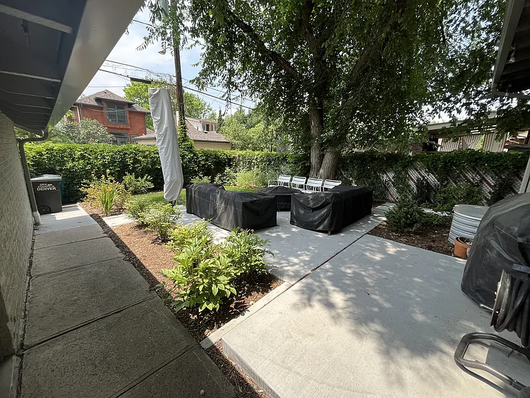 2575 Dahlia St — Photo 3