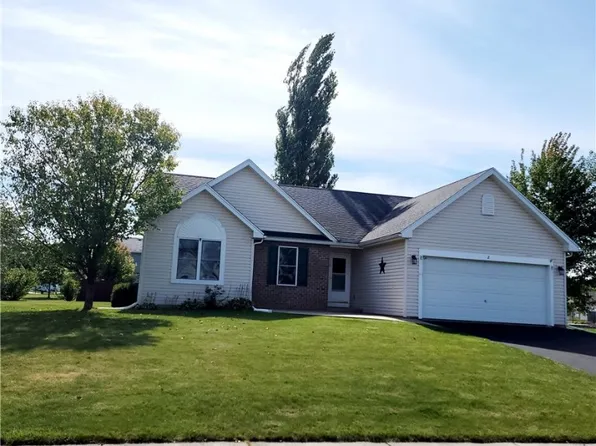 2 Middlesburough Park, North Chili, NY 14514