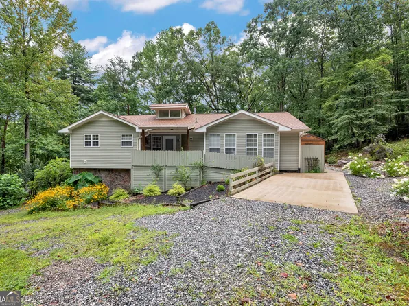 255 Naomi Ct, Clarkesville, GA 30523