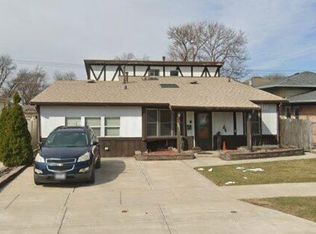 9814 S 52nd Ave, Oak Lawn, IL