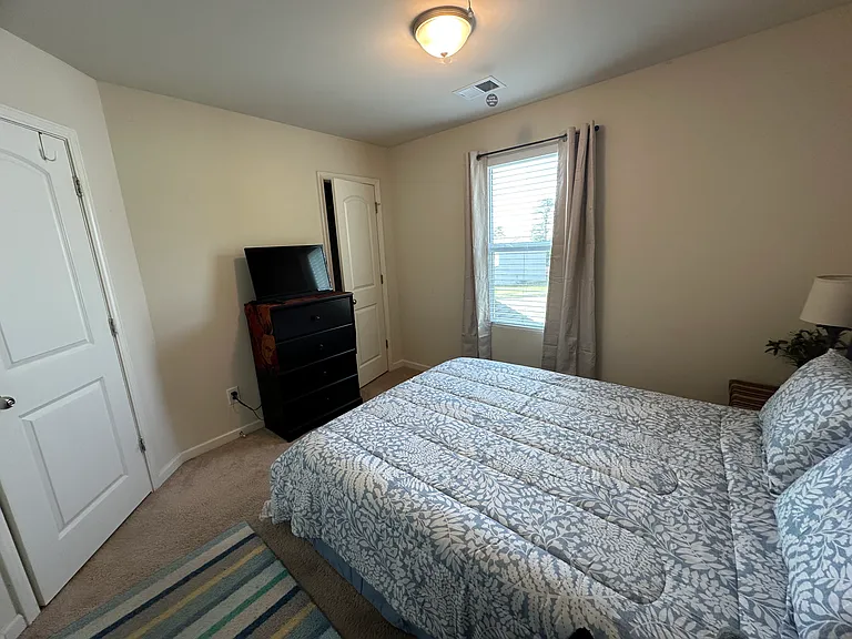 119 Enclave Dr — Photo 2