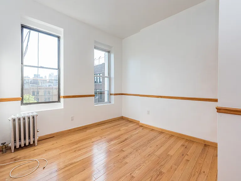 60 E 3rd St #14 — Photo 2