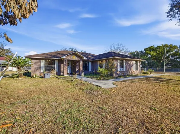 3418 Sam Astin Rd, Plant City, FL 33566