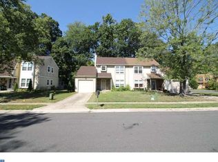 4 Bryan Dr, Voorhees, NJ 08043