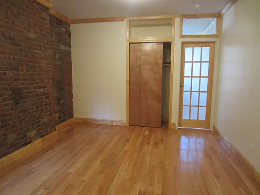 Rented by Majesty Management | media 16