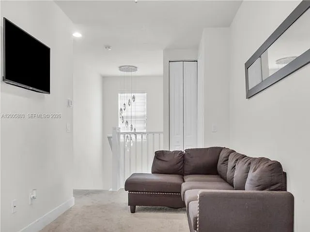 7314 Estero Dr — Photo 15