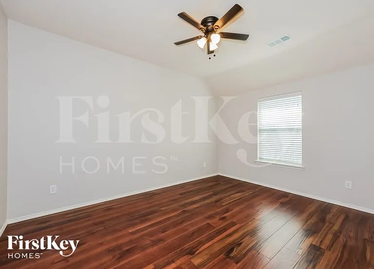 8028 Plateau Dr — Photo 13