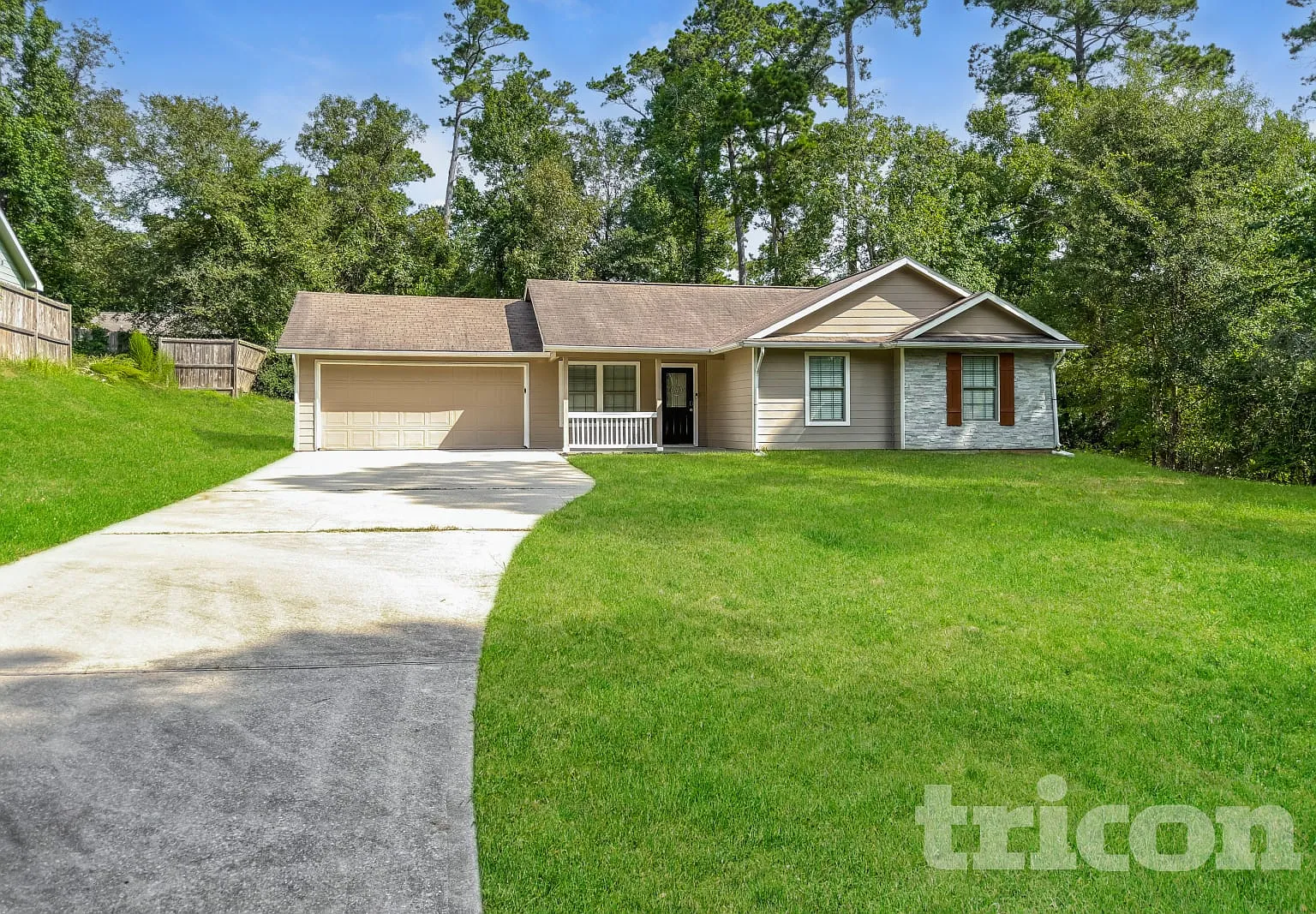 10951 Royal Forest Drive Conroe TX — Photo 1